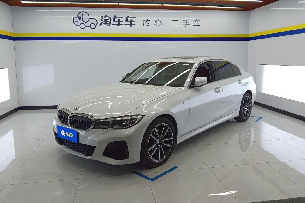 BMW 3ER 2022, VIN LBV61BE06NM285912