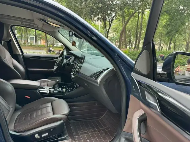 2019 BMW X3 VIN LBVTZ0103KSS02417 — фото 7