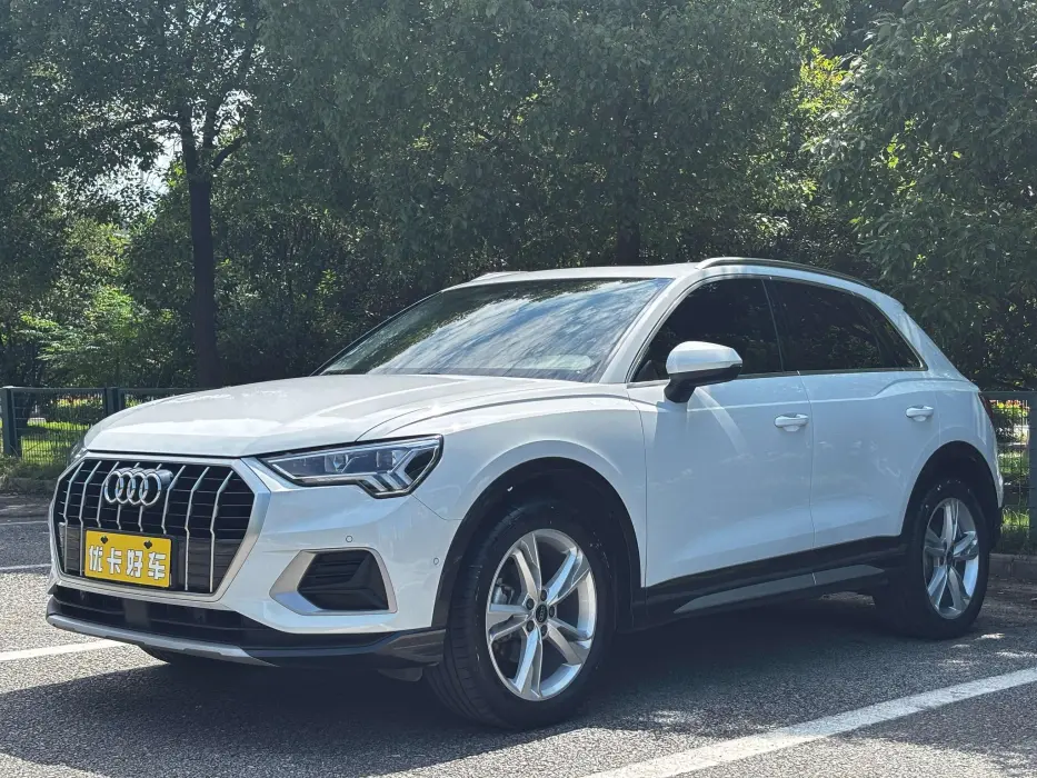 AUDI Q3 2023, VIN LFV2B2F3XN7759200