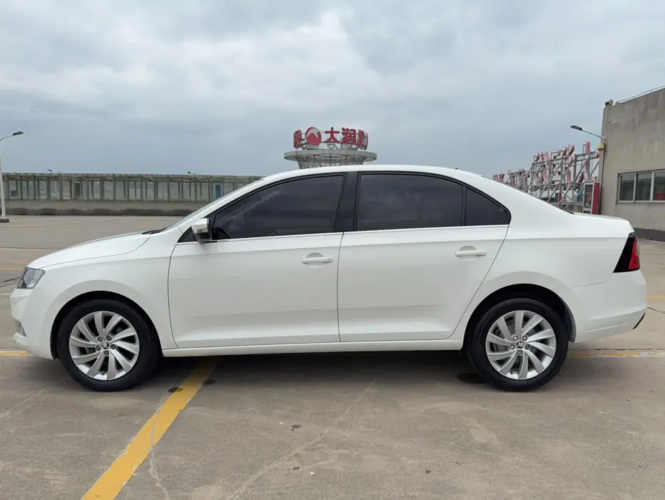 2018 SKODA RAPID VIN LSVNX4NG4JN039917 — фото 7