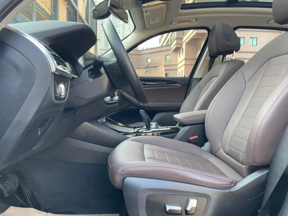 2020 BMW X3 VIN LBVTZ4108LSW56171 — фото 4