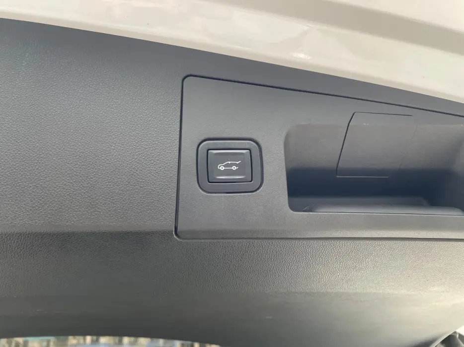 2020 CADILLAC XT5 VIN LSGNB83L5LA186920 — фото 27