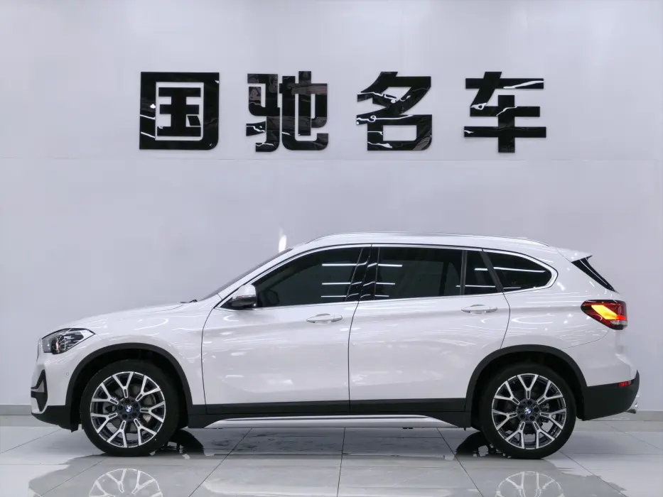 2020 BMW X1 VIN LBVHY7108LMX74462 — фото 3