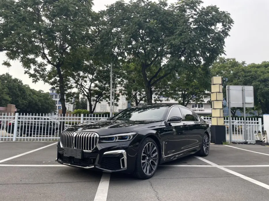 BMW 7ER 2021, VIN WBA7U2103MCF72486