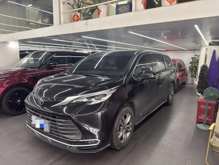 TOYOTA SIENNA 2024, VIN N/A