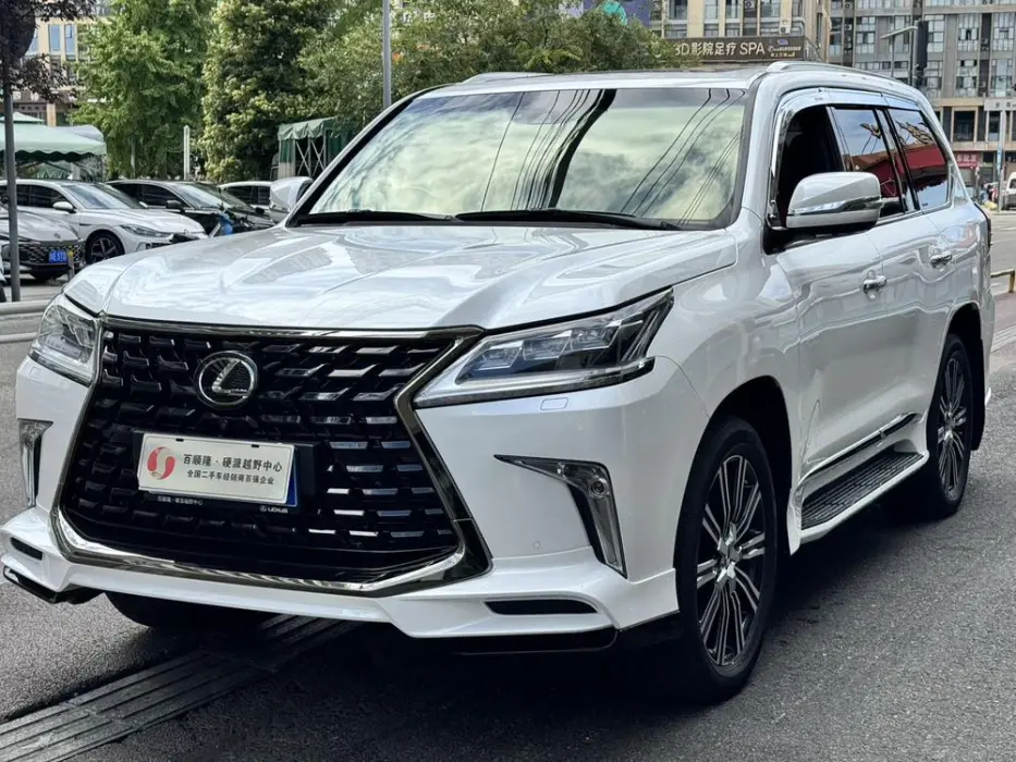 LEXUS LX 2022, VIN N/A