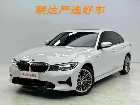 BMW 3ER 2022, VIN LBV5Y5408NM413383