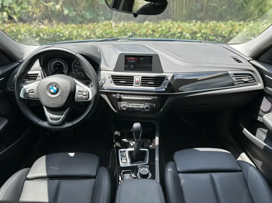 2018 BMW 1 SERIES VIN LBV2Y3107JML03057 — фото 8