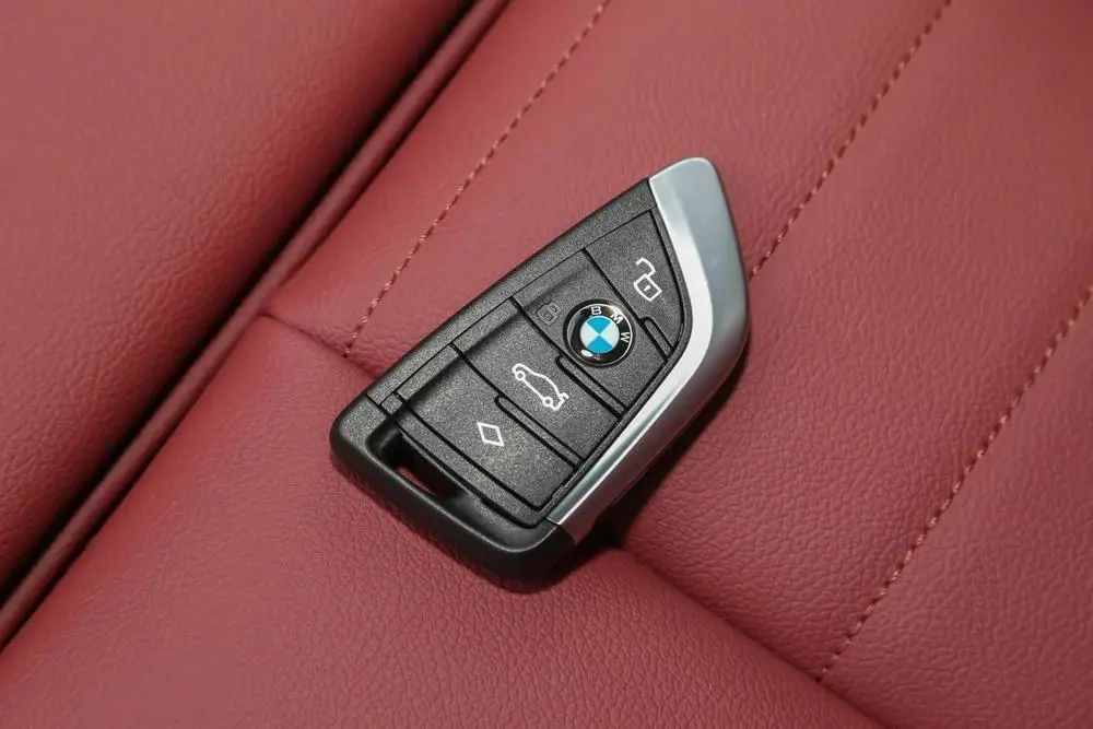 2020 BMW 3ER VIN LBV5F3409MMY48552 — фото 8