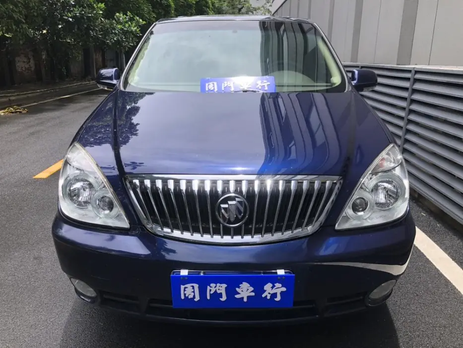 2011 BUICK GL8 VIN LSGUD84X5BE039334 — фото 2