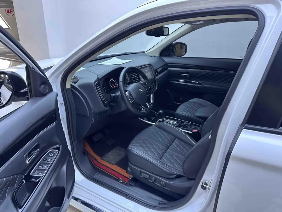 2023 MITSUBISHI OUTLANDER VIN LL66HAB02MB053696 — фото 18