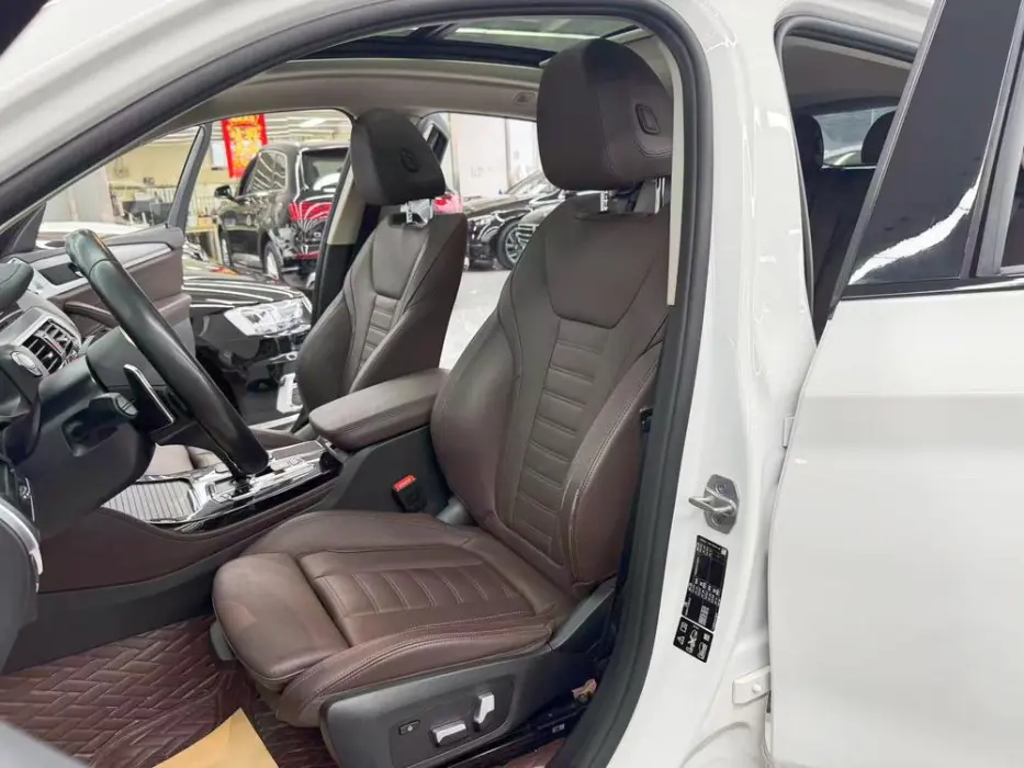 2021 BMW X4 VIN WBAUJ7108M9F55785 — фото 21