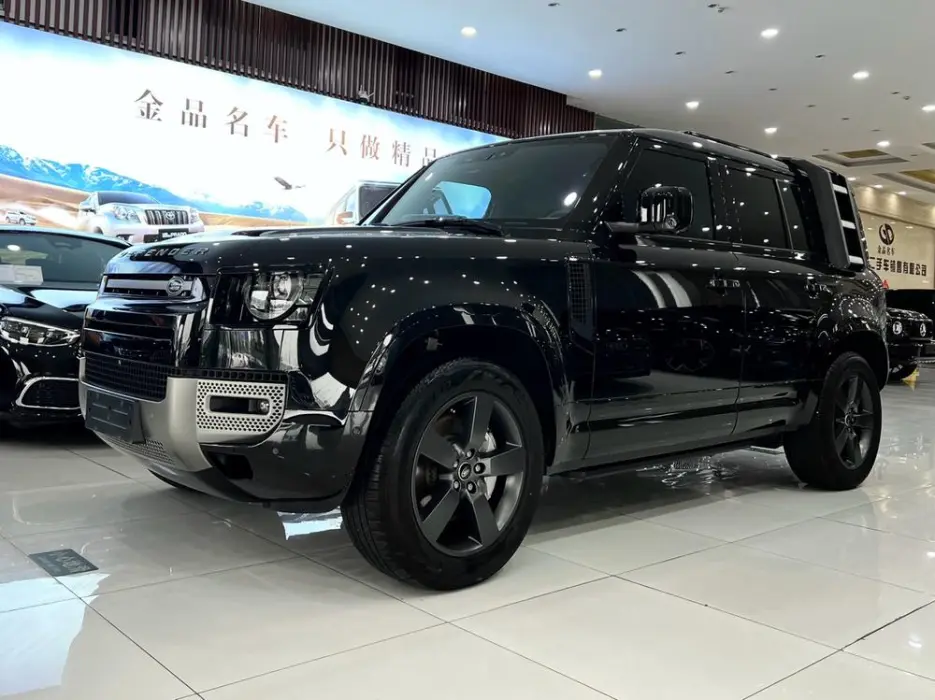 LAND ROVER DEFENDER 2024, VIN SALEA7EU3R2303730