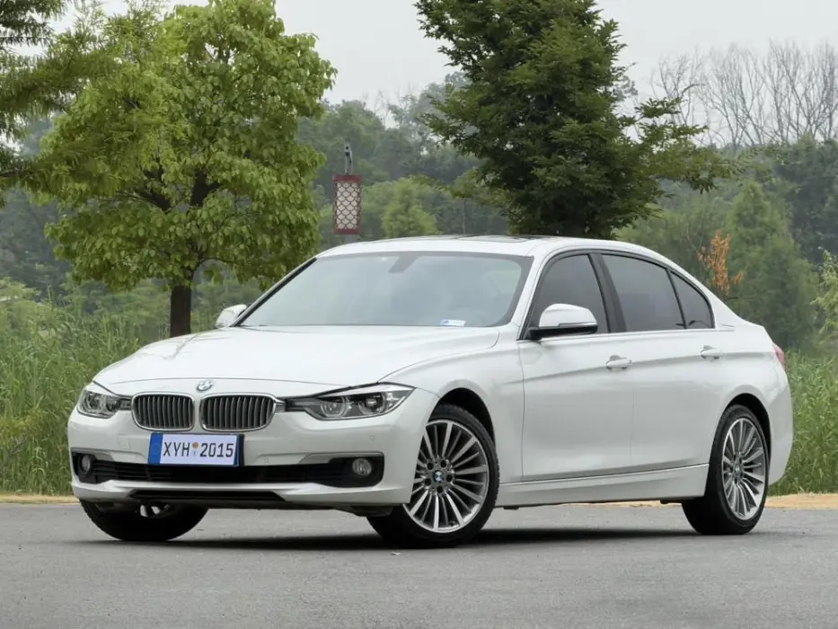 BMW 3ER 2019, VIN LBV8W3101KMP39324