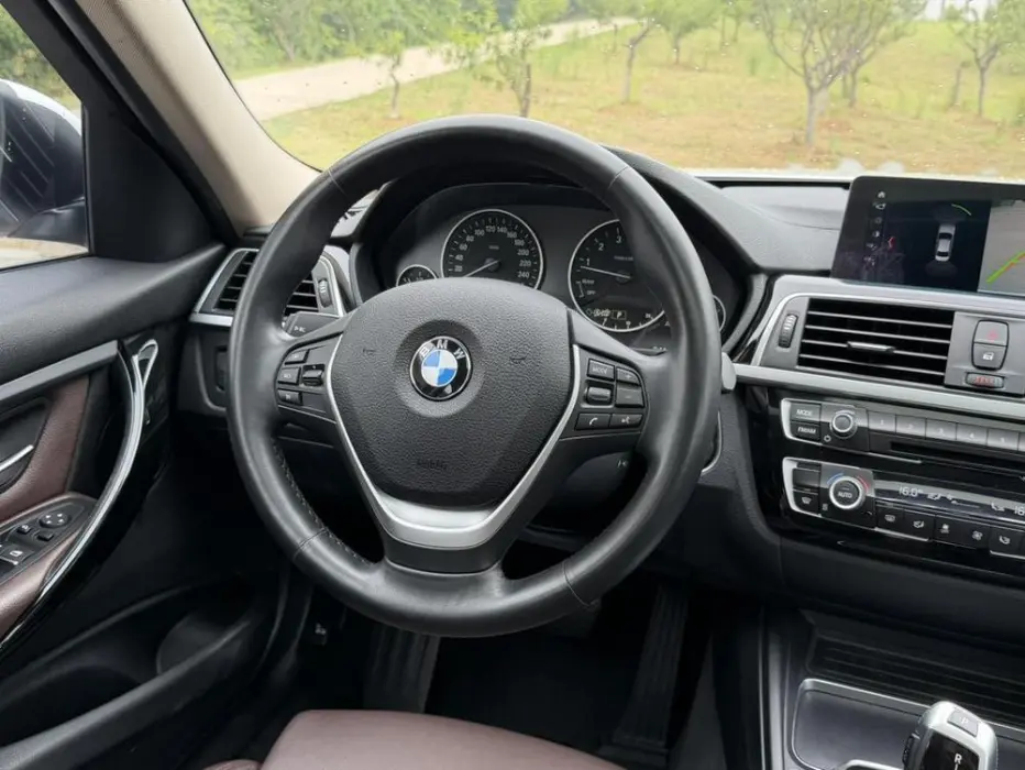 2019 BMW 3ER VIN LBV8W3101KMP39324 — фото 11