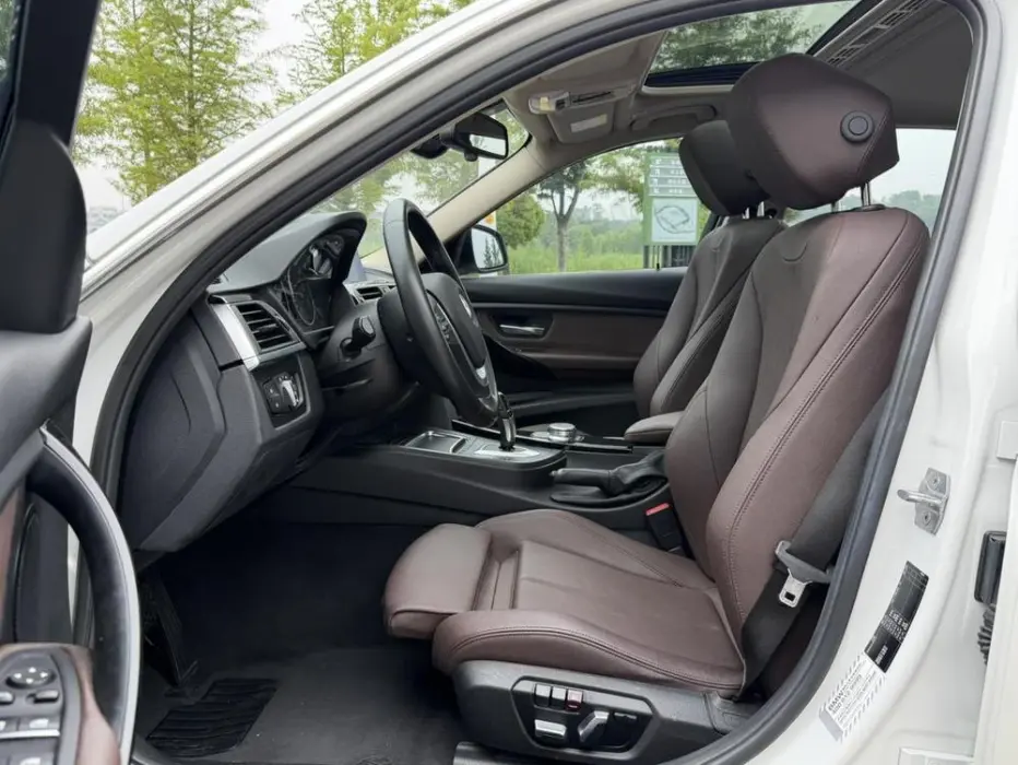 2019 BMW 3ER VIN LBV8W3101KMP39324 — фото 13