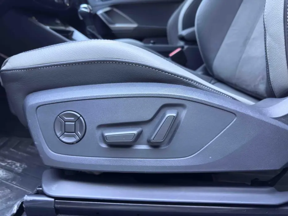 2023 AUDI Q3 VIN LFV2B2F34P7711873 — фото 18