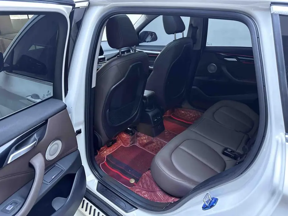 2023 BMW X1 VIN LBVHY3100PM478575 — фото 4