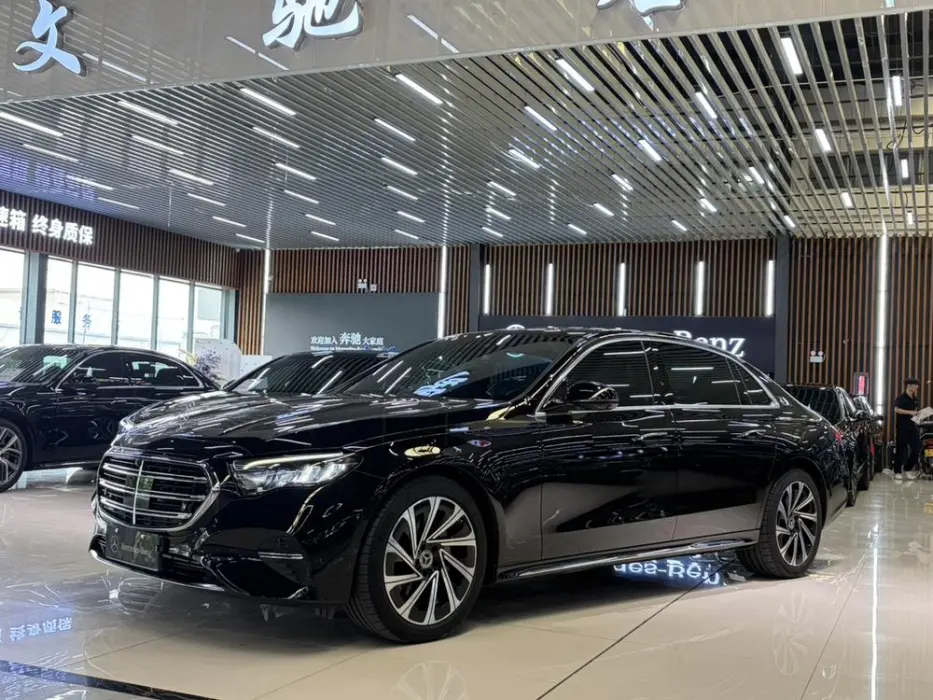 MERCEDES-BENZ E-KLASSE 2024, VIN N/A