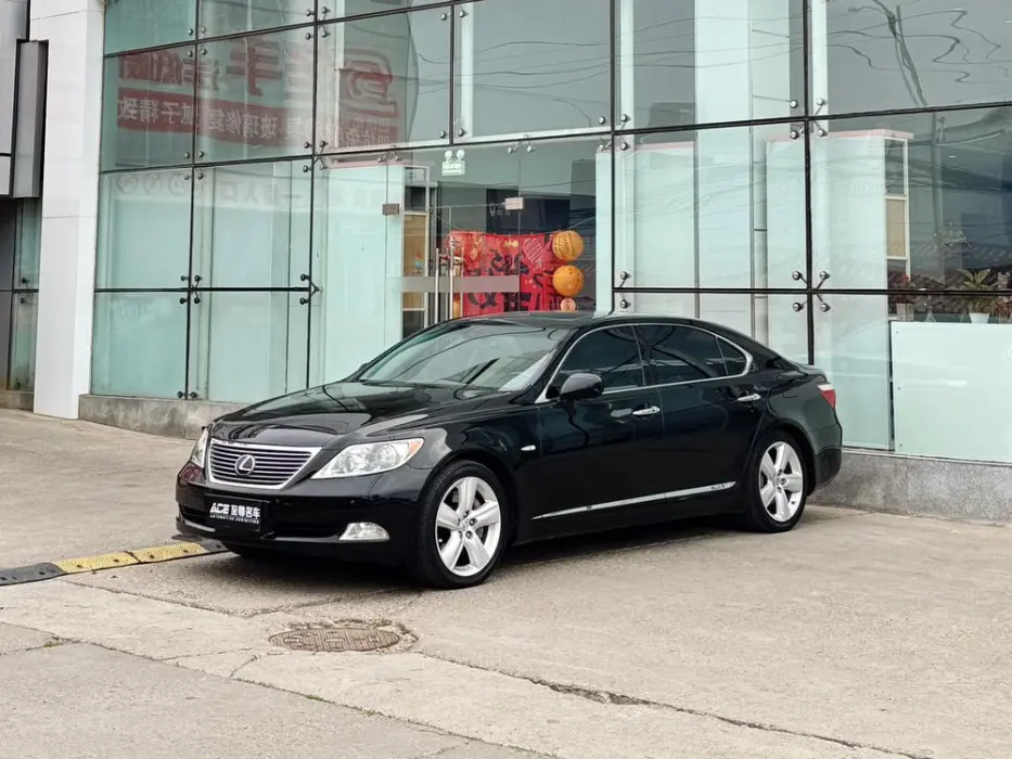 LEXUS LS 2009, VIN JTHGM46F785035380