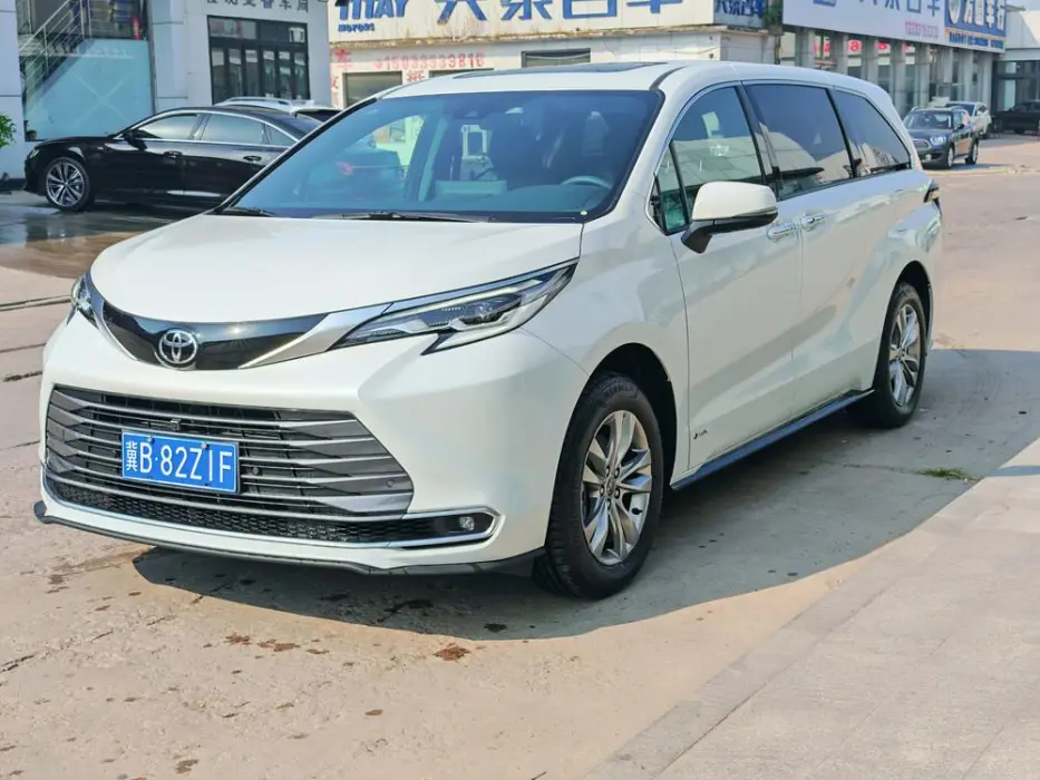 TOYOTA SIENNA 2026, VIN N/A