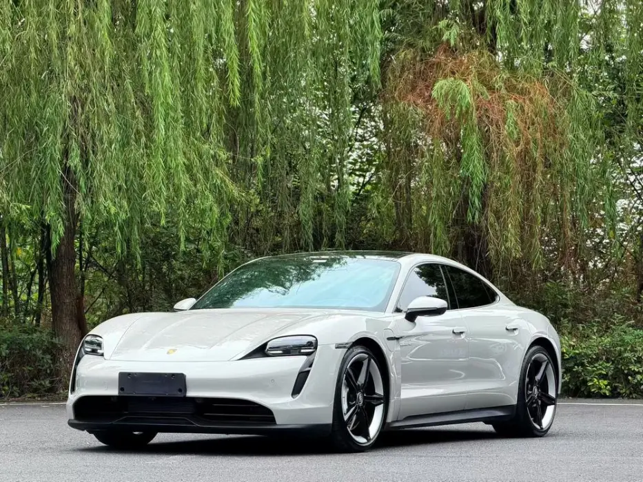 PORSCHE TAYCAN 2022, VIN N/A
