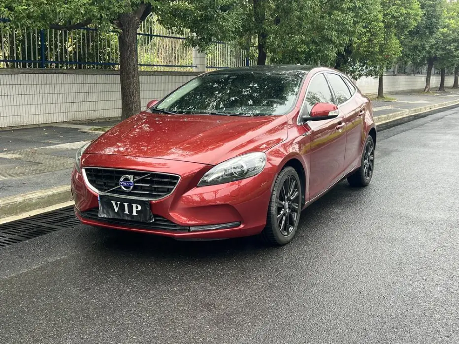 VOLVO V40 2015, VIN N/A