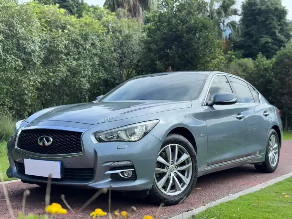 INFINITI Q50 2015, VIN N/A