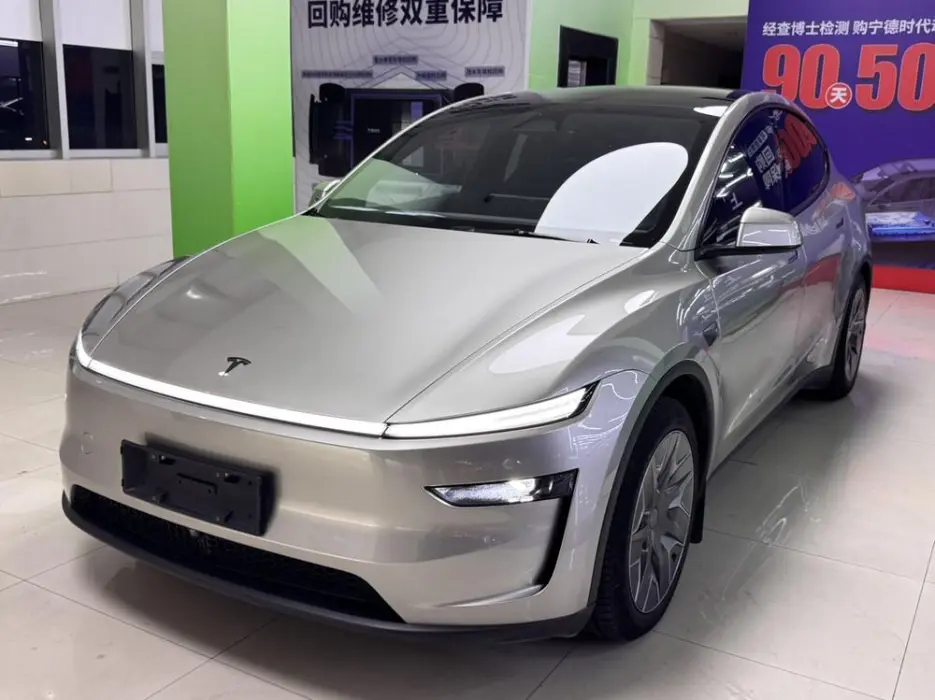 TESLA MODEL Y 2025, VIN N/A