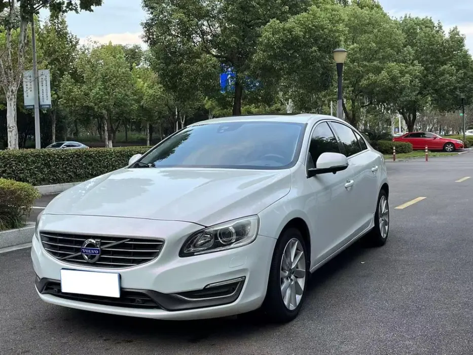 VOLVO S60 2015, VIN N/A