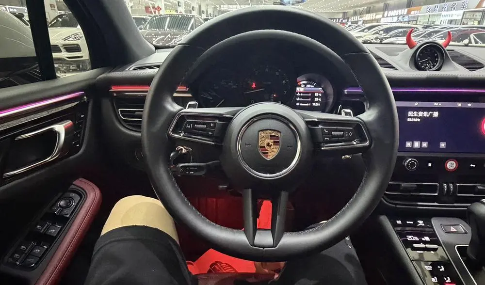 2024 PORSCHE MACAN VIN WP1AA2954RLB02889 — фото 17