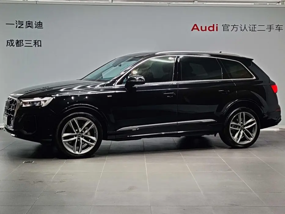 AUDI Q7 2025, VIN N/A