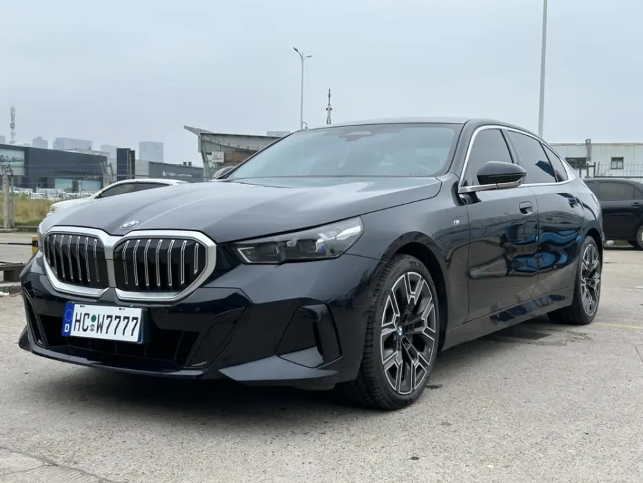 BMW 5ER 2025, VIN N/A