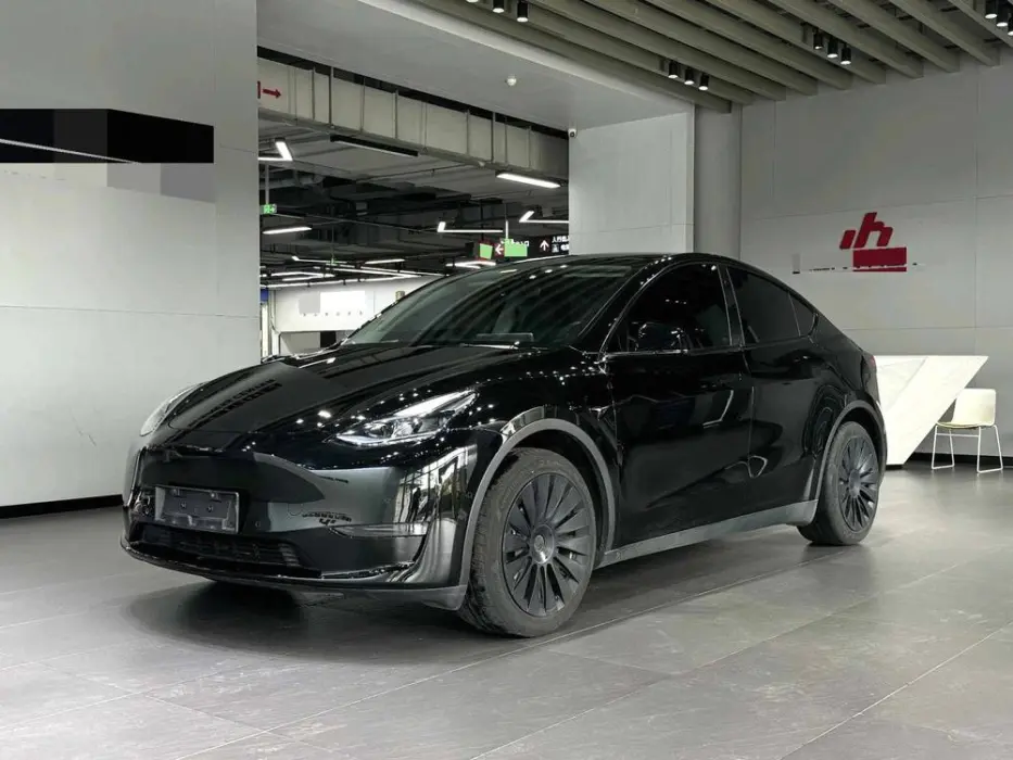 TESLA MODEL Y 2023, VIN LRWYGCEK0PC922798