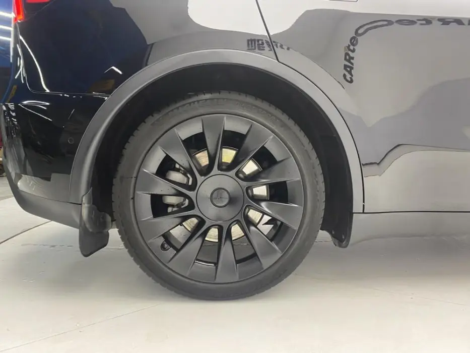 2023 TESLA MODEL Y VIN LRWYGCFS7PC921498 — фото 13