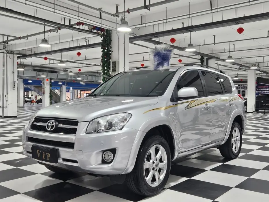 TOYOTA RAV 4 2011, VIN N/A