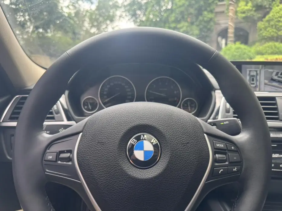2019 BMW 3ER VIN LBV8W3109KMP39846 — фото 11