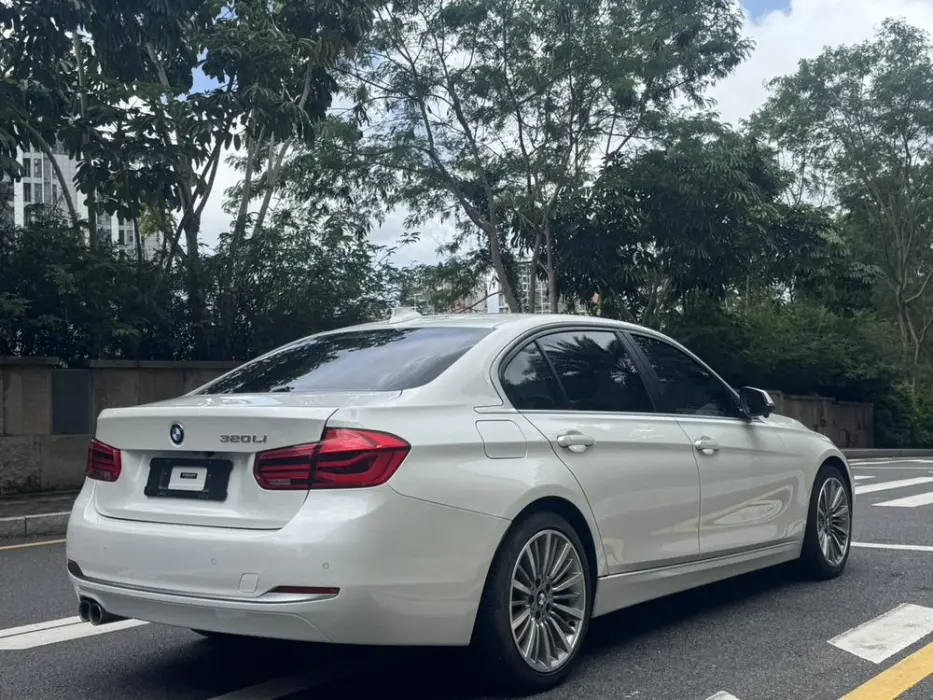 2019 BMW 3ER VIN LBV8W3109KMP39846 — фото 7