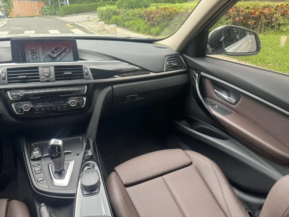 2019 BMW 3ER VIN LBV8W3109KMP39846 — фото 8