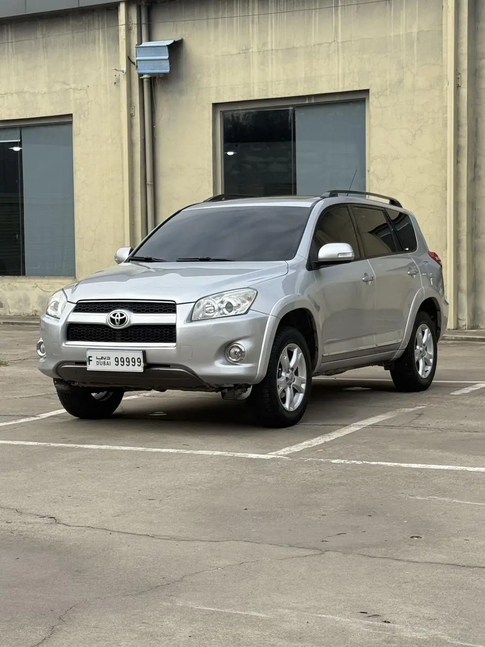 TOYOTA RAV 4 2012, VIN N/A