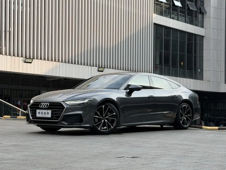 AUDI A7 2021, VIN WAURFCF26MN074125