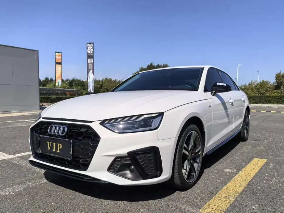 AUDI A4 2022, VIN N/A