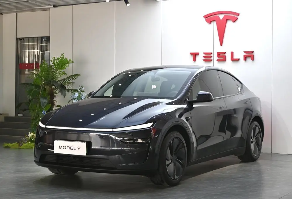 TESLA MODEL Y 2025, VIN N/A