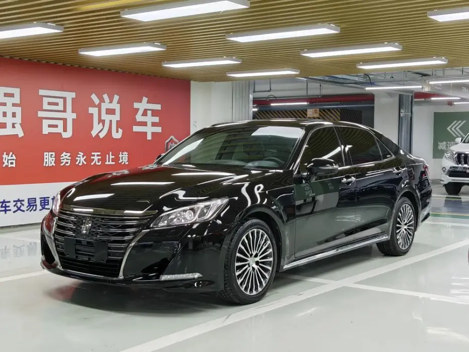 TOYOTA CROWN 2018, VIN N/A