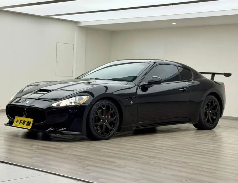 MASERATI GRANTURISMO 2013, VIN ZAMGH45E6C0063574