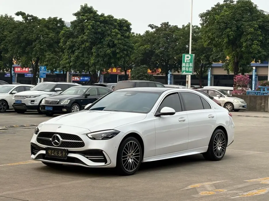 MERCEDES-BENZ C-KLASSE 2024, VIN N/A