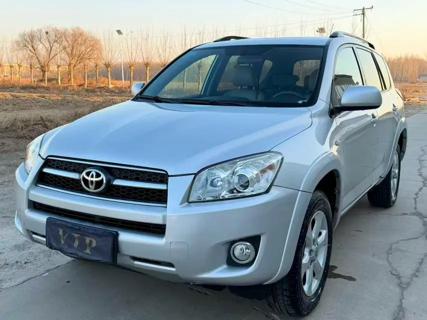 TOYOTA RAV 4 2011, VIN N/A