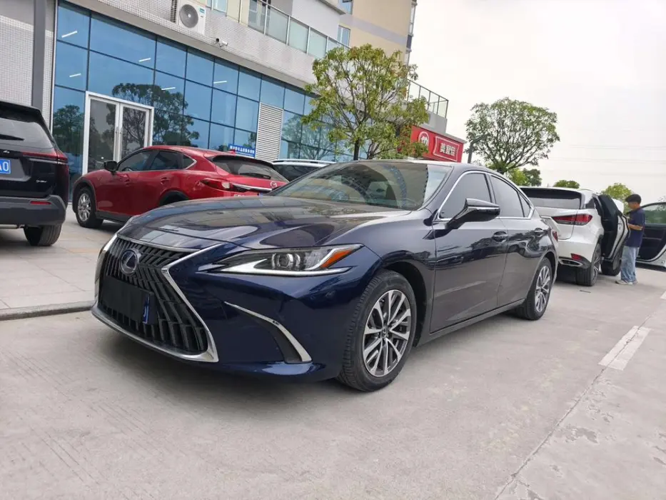 LEXUS ES 2022, VIN N/A