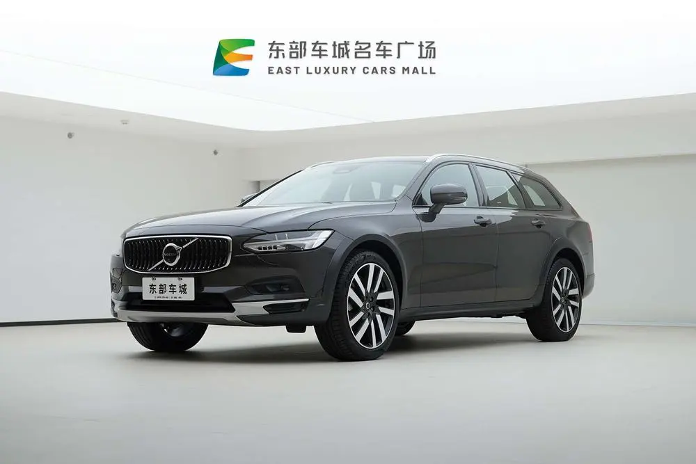 VOLVO V90 2024, VIN N/A