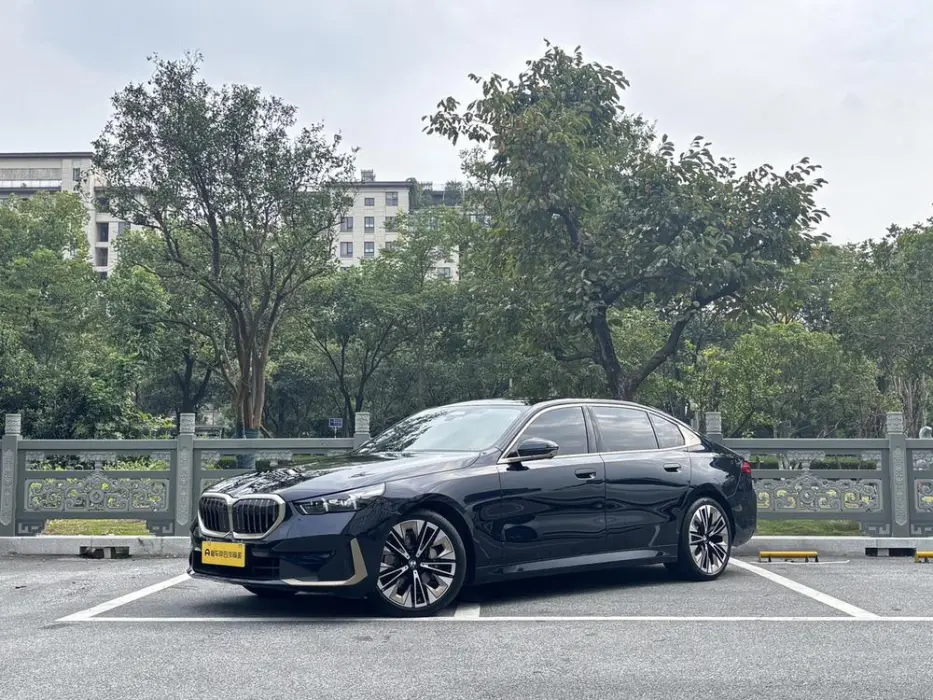 BMW 5ER 2025, VIN N/A